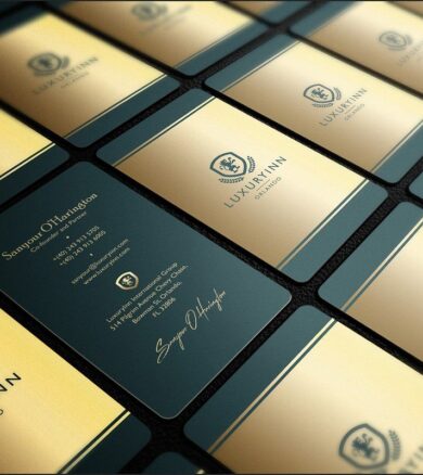 SPOT UV & GOLD FOIL